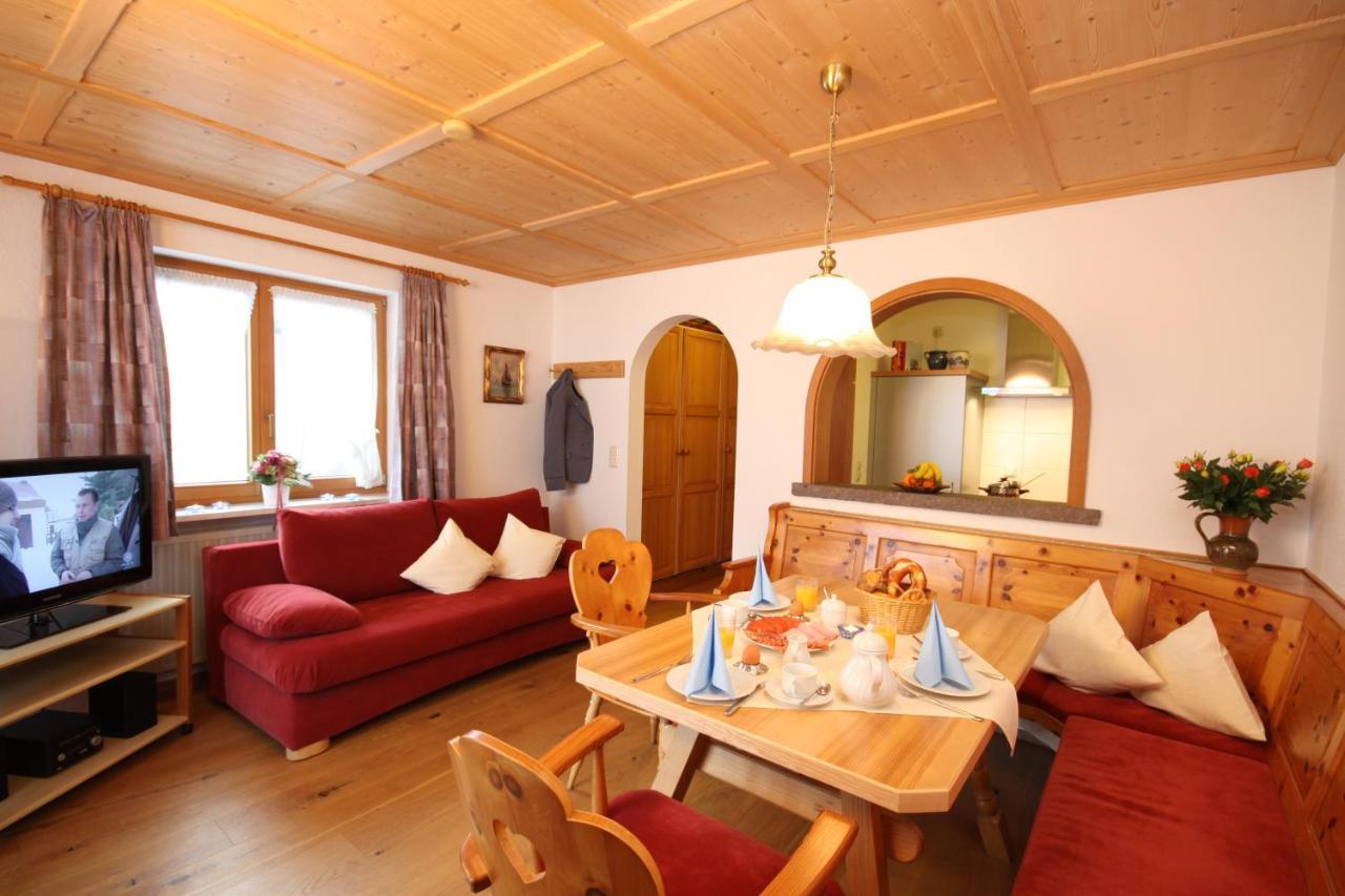 Ferienwohnungen Hennenmühle Bad Hindelang Zimmer foto